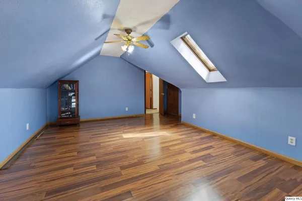 $249,900 | 2009 Hampshire Street, Quincy, IL 62301