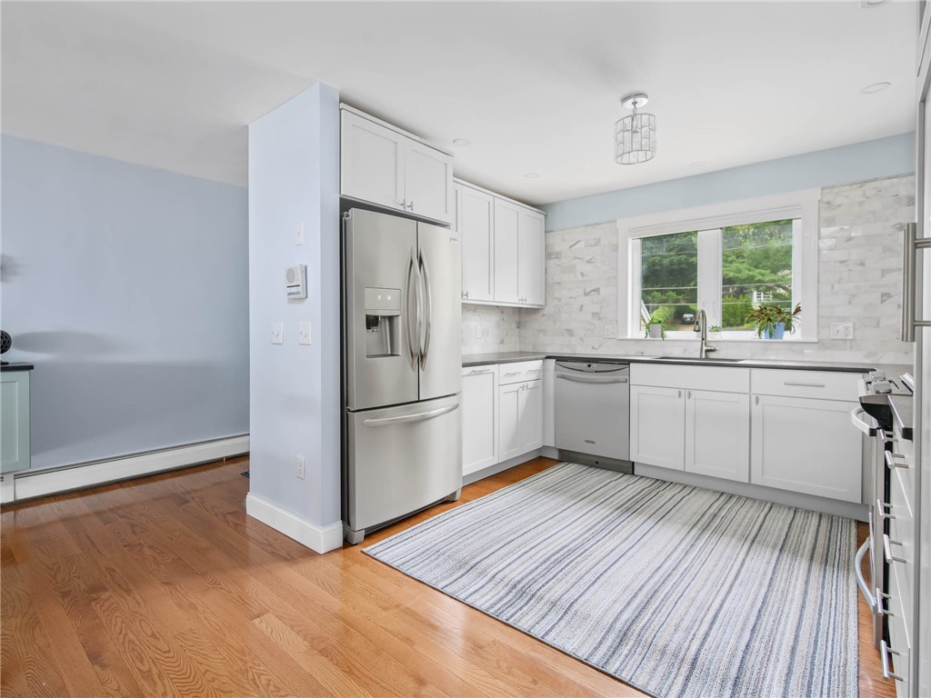 4042 Post Road, Unit 7 Warwick, RI 02886 - Photo 15 of 31 Bright and social