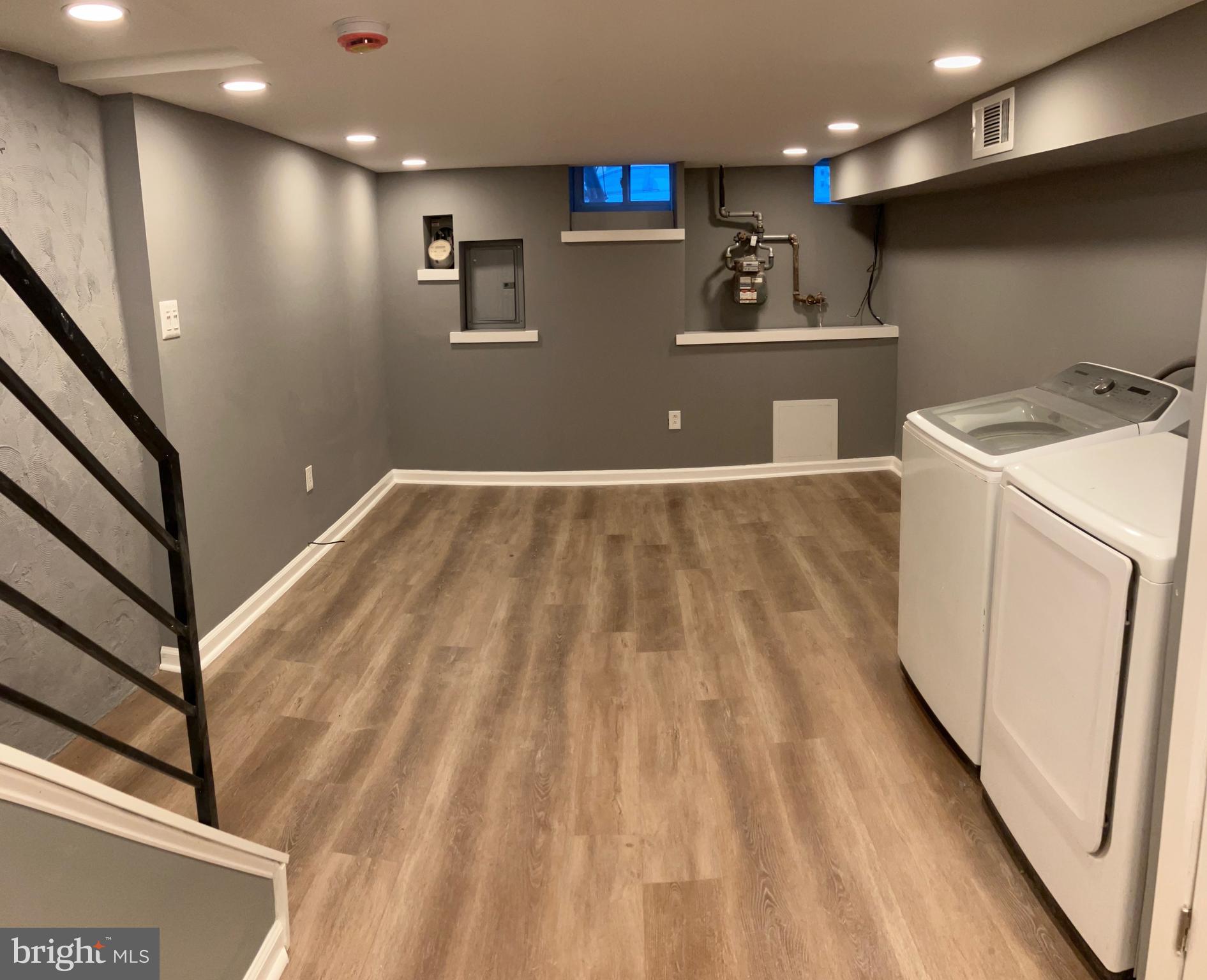 2625 Manton Street Philadelphia, PA 19146 - Photo 22 of 25 a view of kitchen and wooden floor