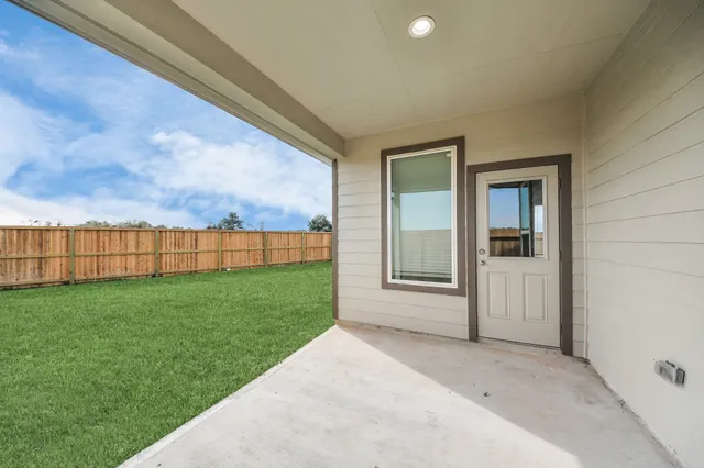 $442,420 | 18555 Porta Marina Drive, Fresno, TX 77545