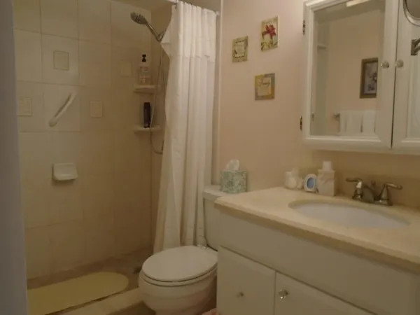 $85,000 | 3300 Springdale Boulevard, Unit 316, Palm Springs, FL 33461