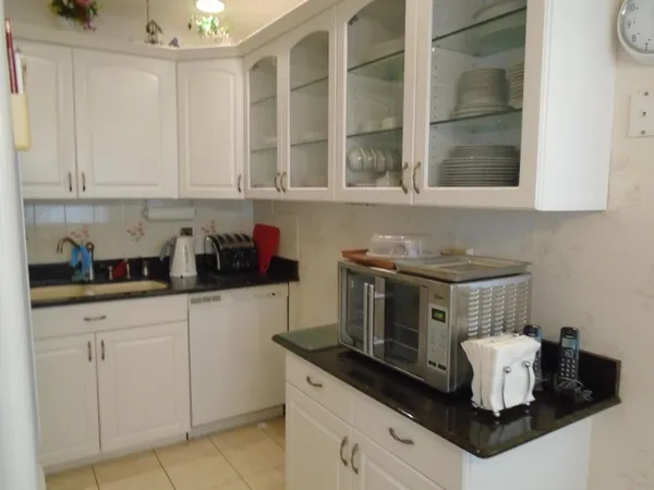 $85,000 | 3300 Springdale Boulevard, Unit 316, Palm Springs, FL 33461