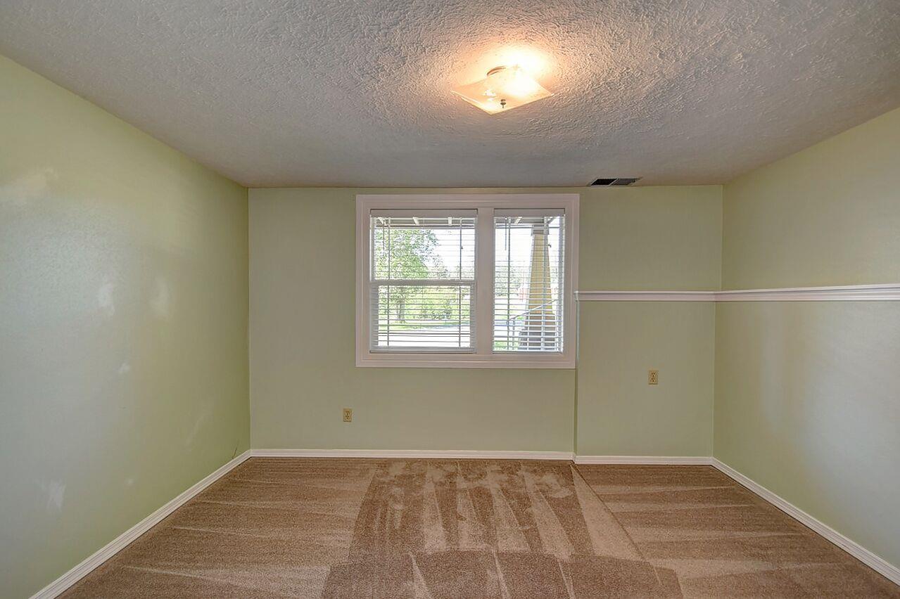 18110 North Meadowbrook Road Colbert, WA 99005 - Photo 15 of 20