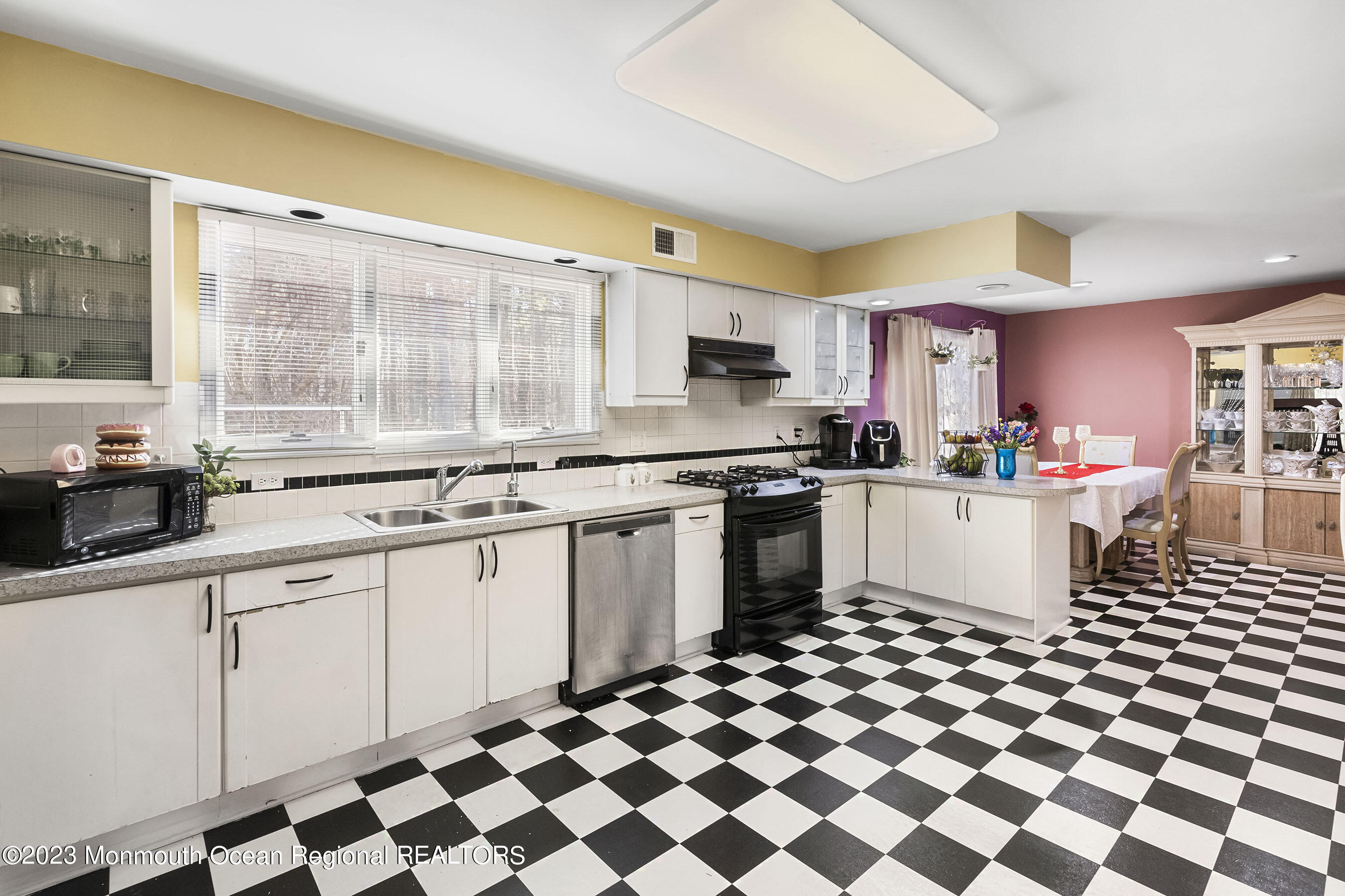 643 Reed Road Jackson, NJ 08527 - Photo 20 of 35 Kitchen 1A