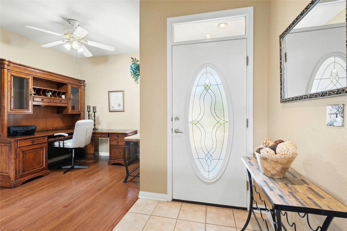 113 Coreopsis Way Georgetown, TX 78633 - Photo 3 of 34