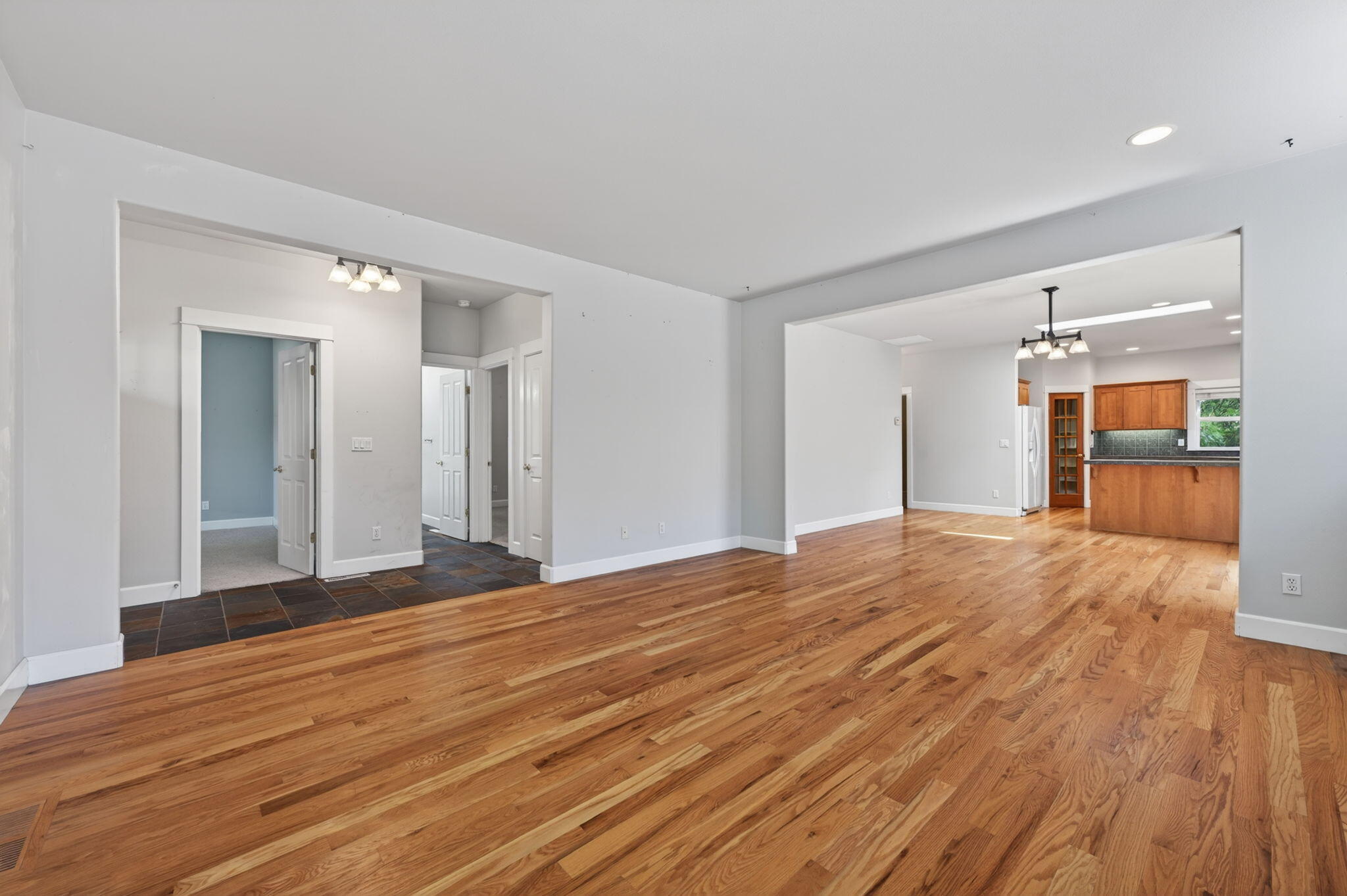 2436 Northwest Awbrey Road Bend, OR 97703 - Photo 10 of 36 Gallery Image 10