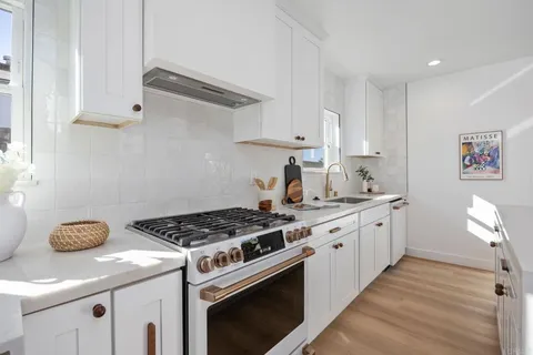 $1,675,000 | 426 South Nevada Street, Oceanside, CA 92054