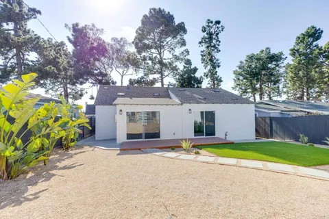 $1,675,000 | 426 South Nevada Street, Oceanside, CA 92054