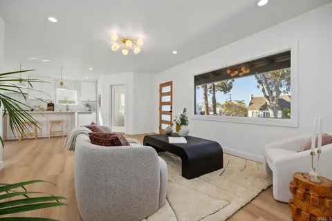 $1,675,000 | 426 South Nevada Street, Oceanside, CA 92054