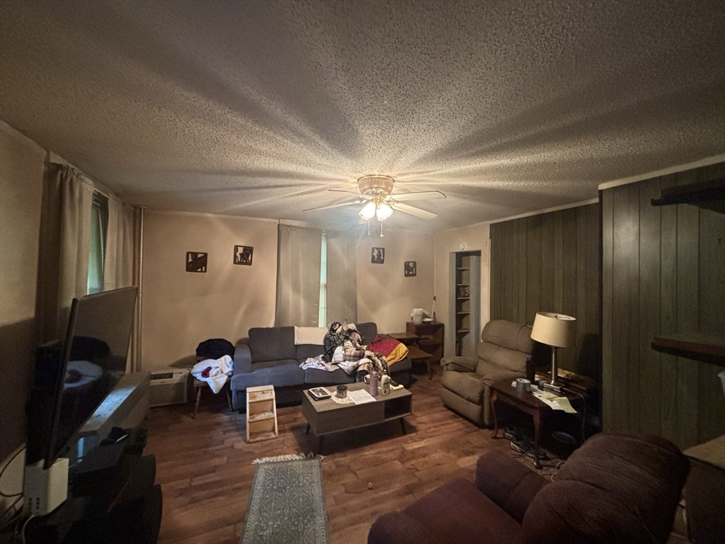 51 Church Street Ware, MA 01082 - Photo 5 of 38