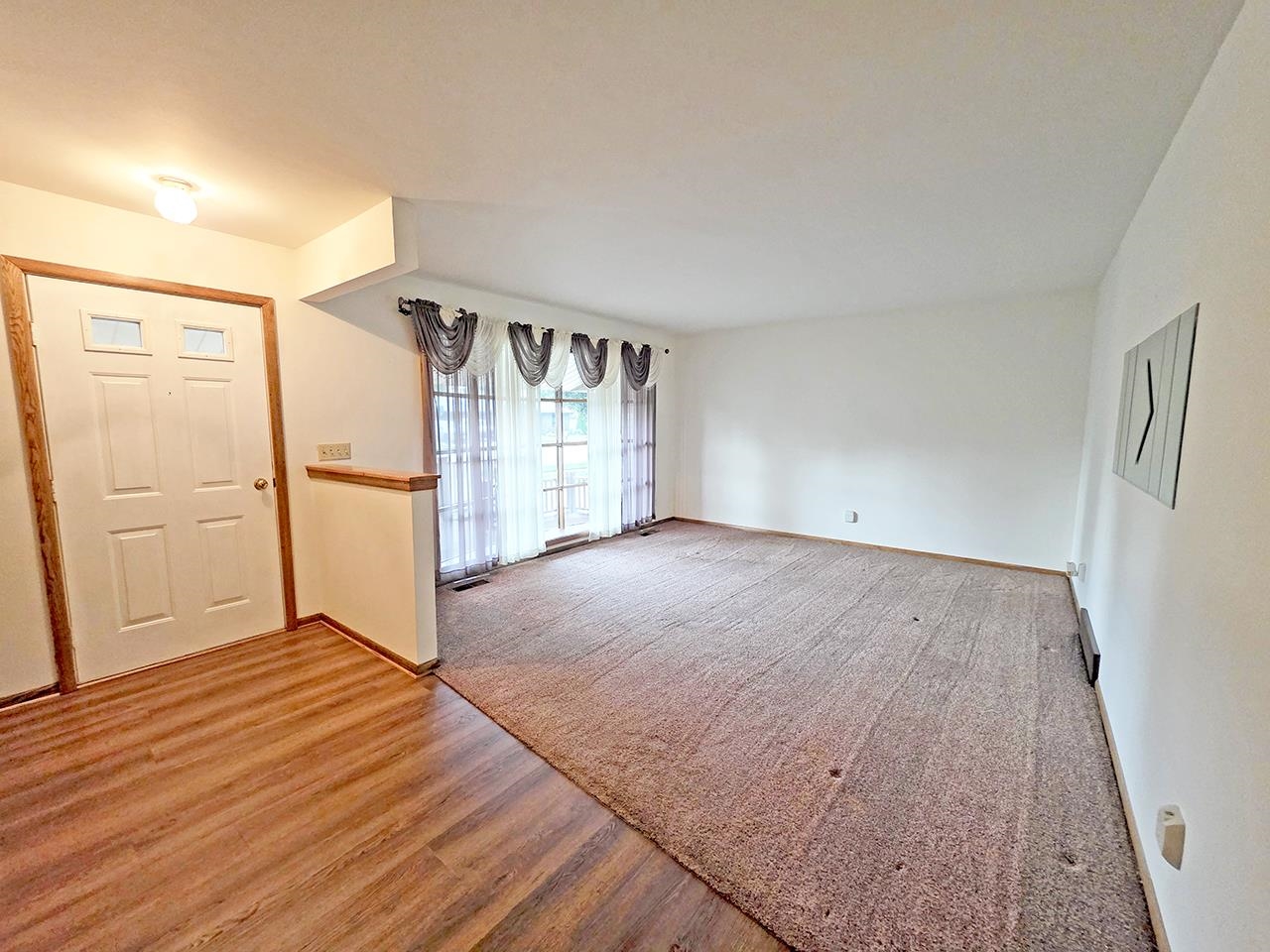 751 North Wright Road Janesville, WI 53546 - Photo 4 of 52