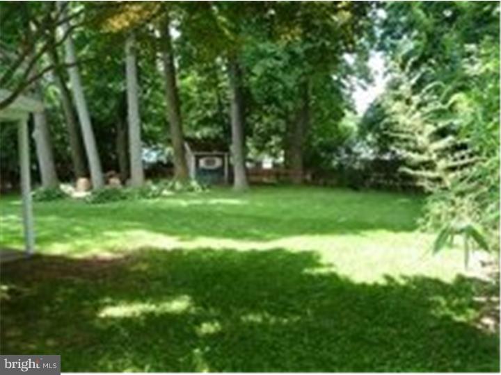 1144 Oak Leaf Lane Warminster, PA 18974 - Photo 8 of 10 Gallery Image 8