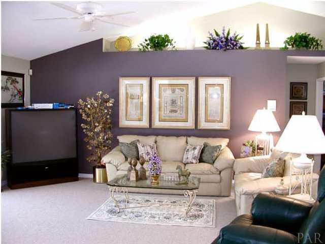 2565 Crescent Road Navarre, FL 32566 - Photo 9 of 15 FAMILY ROOM