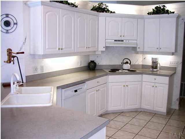 2565 Crescent Road Navarre, FL 32566 - Photo 10 of 15 KITCHEN VIEW 1
