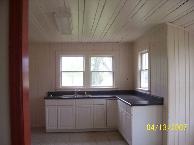 241 Phillip Lear Road Westminster, SC 29693 - Photo 4 of 9 Gallery Image 4