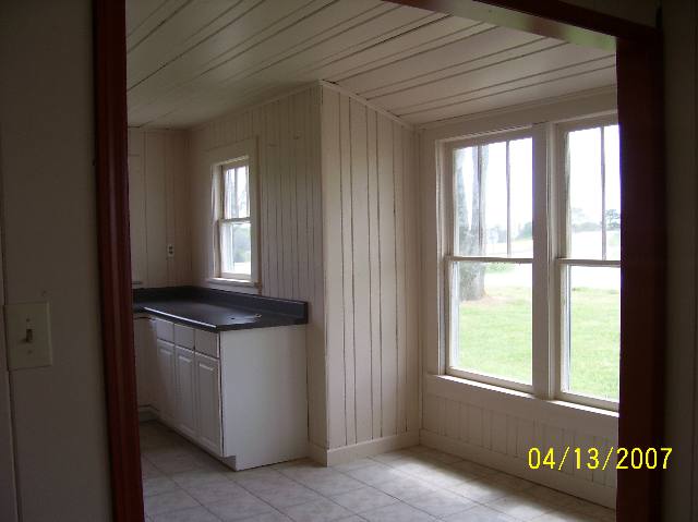 241 Phillip Lear Road Westminster, SC 29693 - Photo 5 of 9 Gallery Image 5