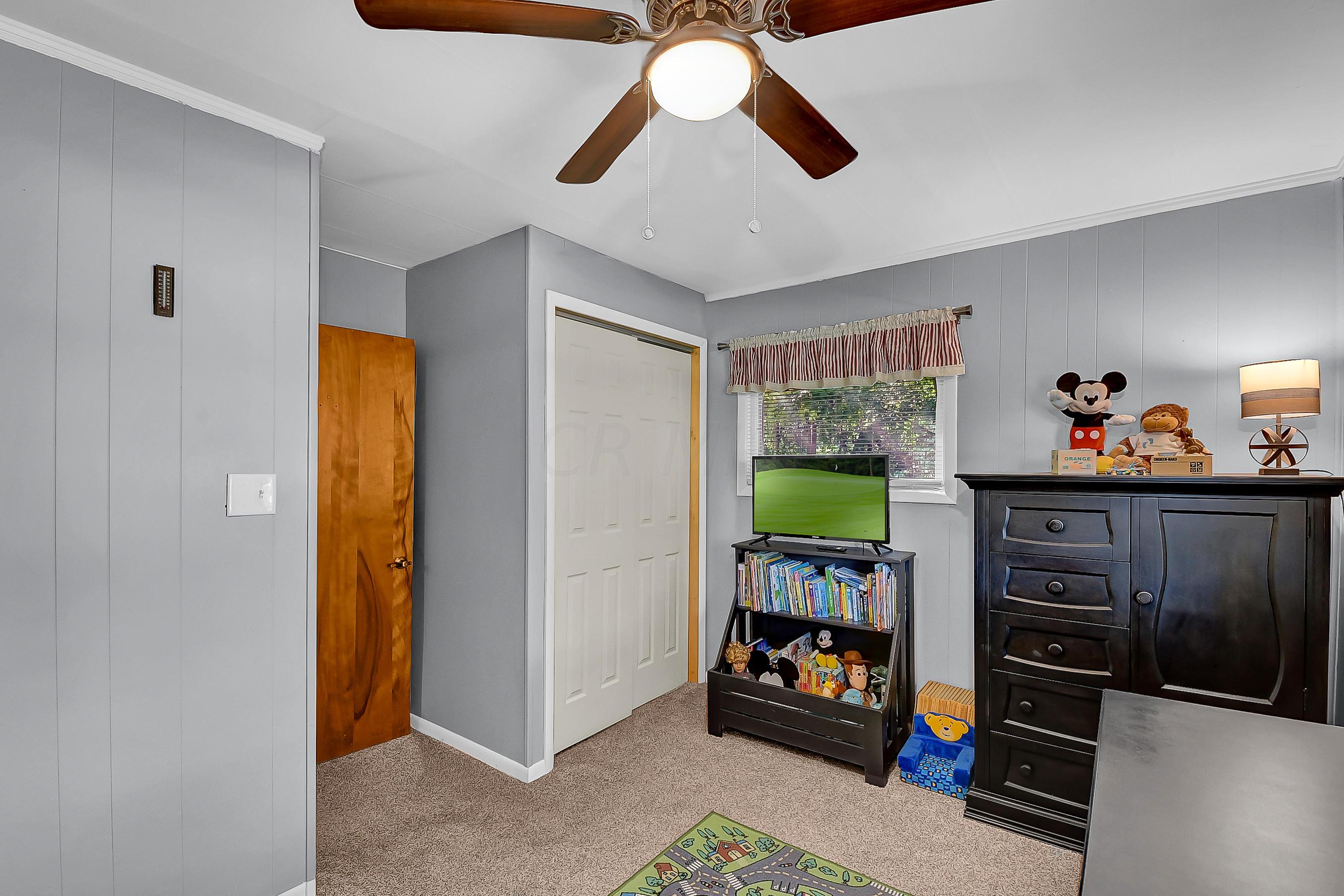 8959 Jacksontown Road Heath, OH 43056 - Photo 18 of 43