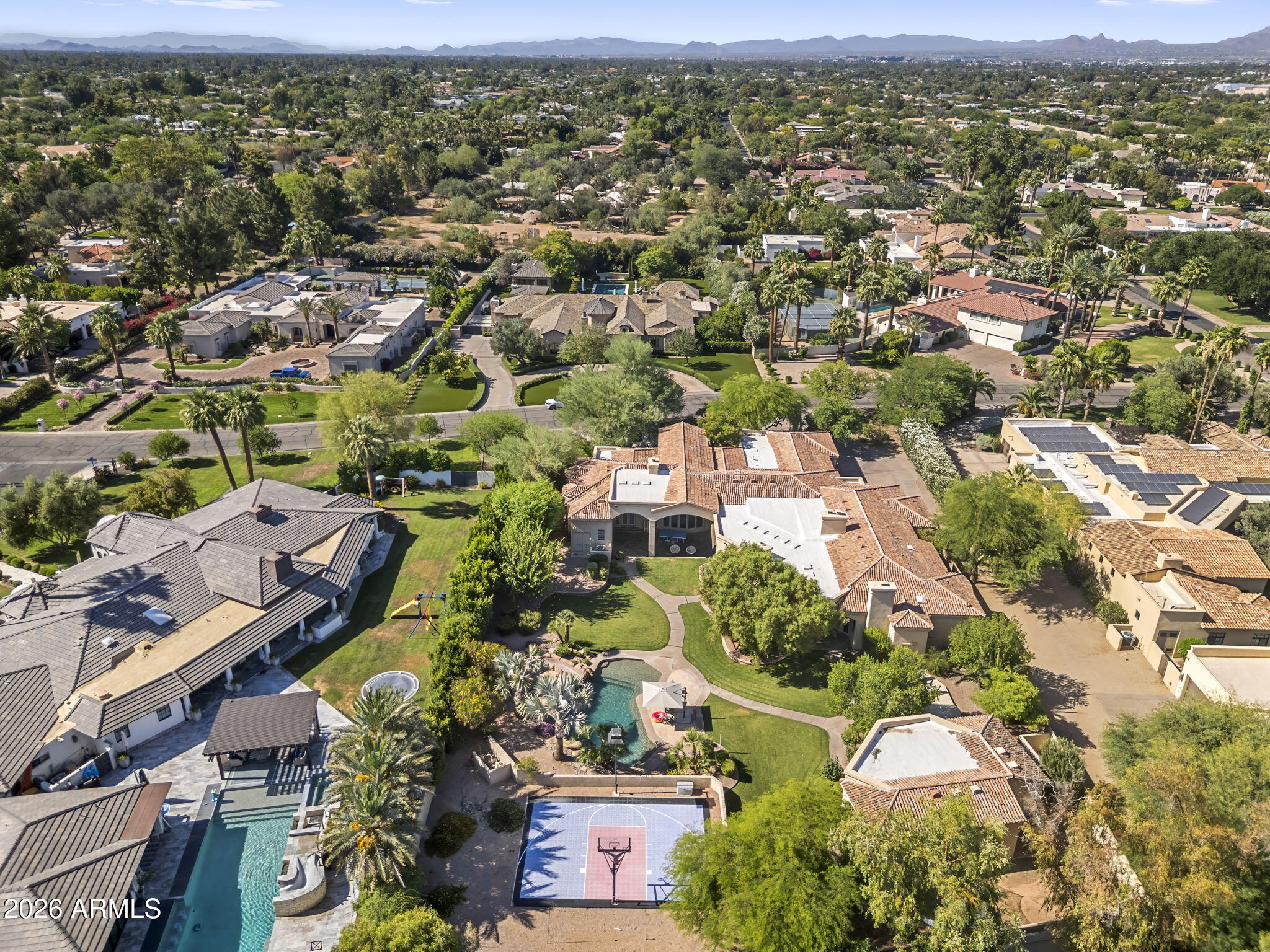 6427 East Horseshoe Road Paradise Valley, AZ 85253 - Photo 76 of 93 Aerial Views