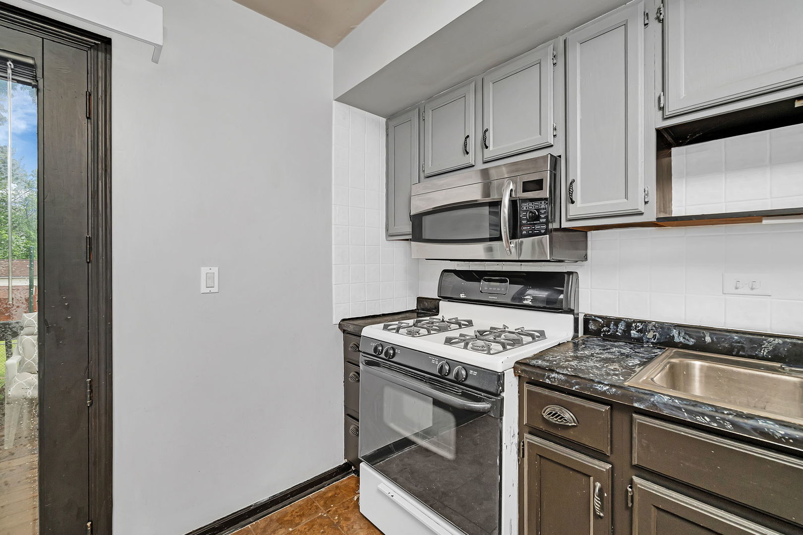 551 Falconridge Way Bolingbrook, IL 60440 - Photo 11 of 28