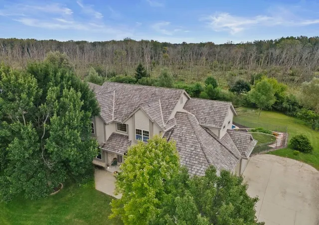 $769,000 | W172N7862 Shady Lane, Menomonee Falls, WI 53051