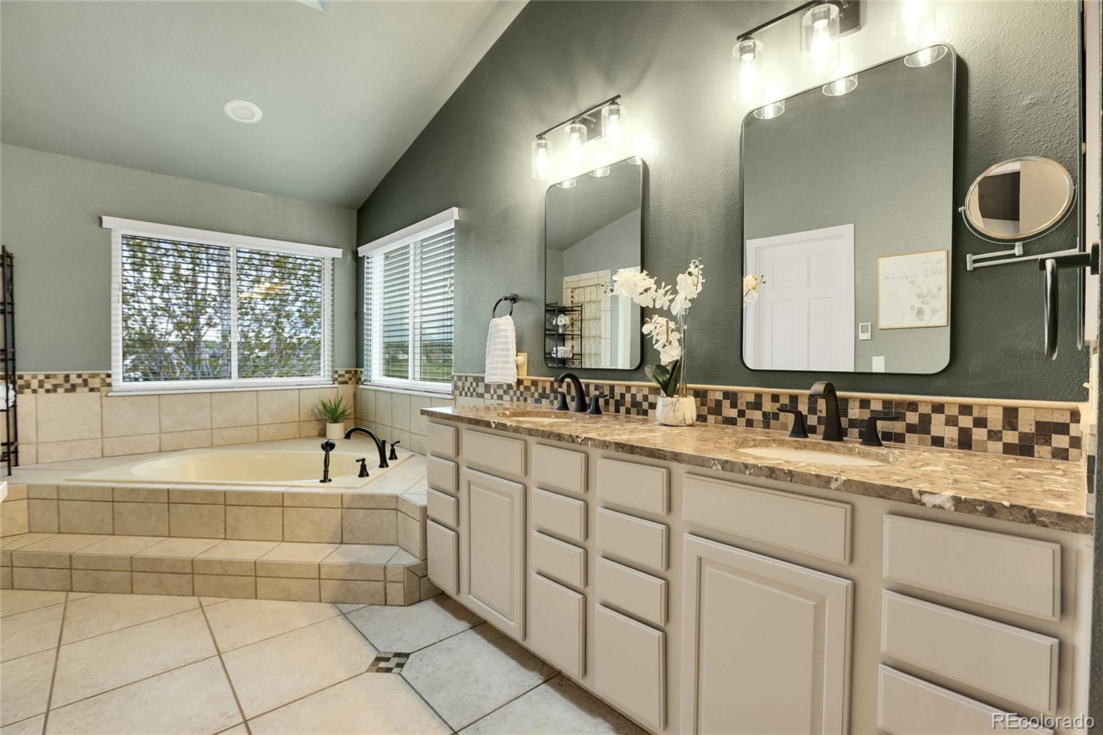 1574 Arrowhead Road Highlands Ranch, CO 80126 - Photo 23 of 50 Gallery Image 23