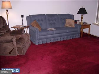 202 Hanover Court Chesterbrook, PA 19087 - Photo 4 of 12 Living Room