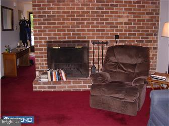 202 Hanover Court Chesterbrook, PA 19087 - Photo 5 of 12 Living Room