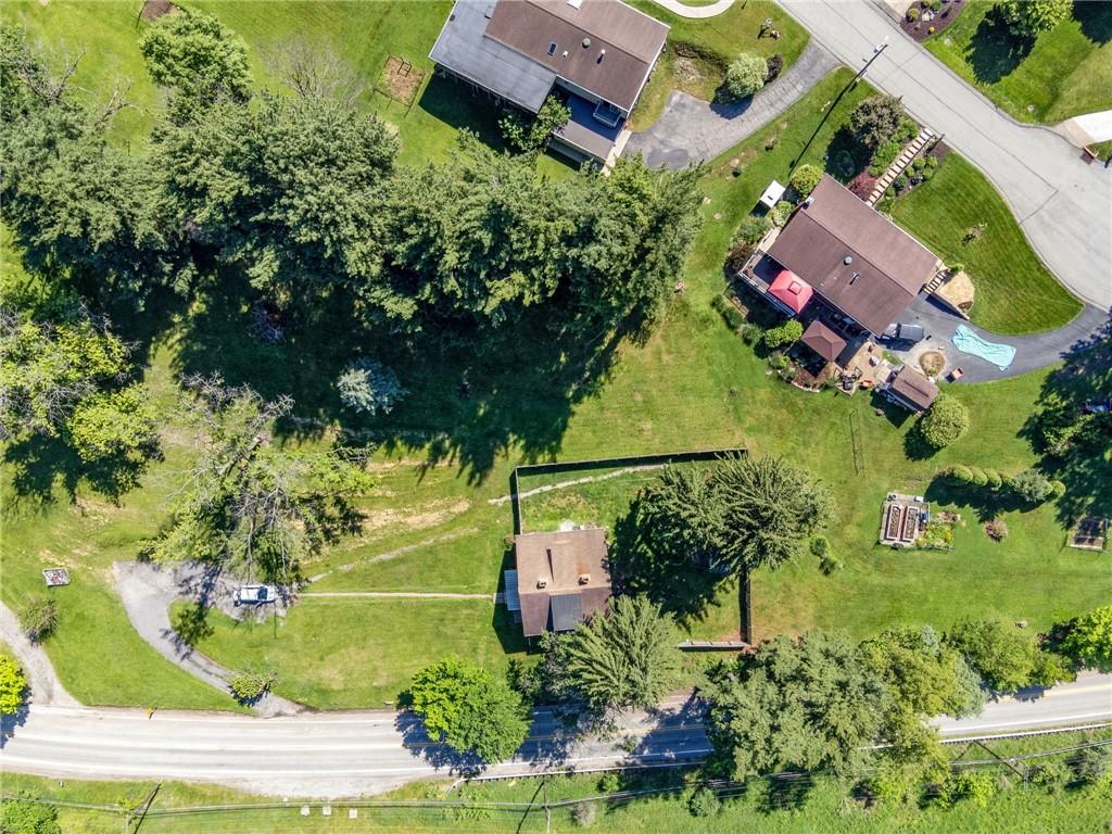 132 Country Club Road Washington, PA 15301 - Photo 4 of 36