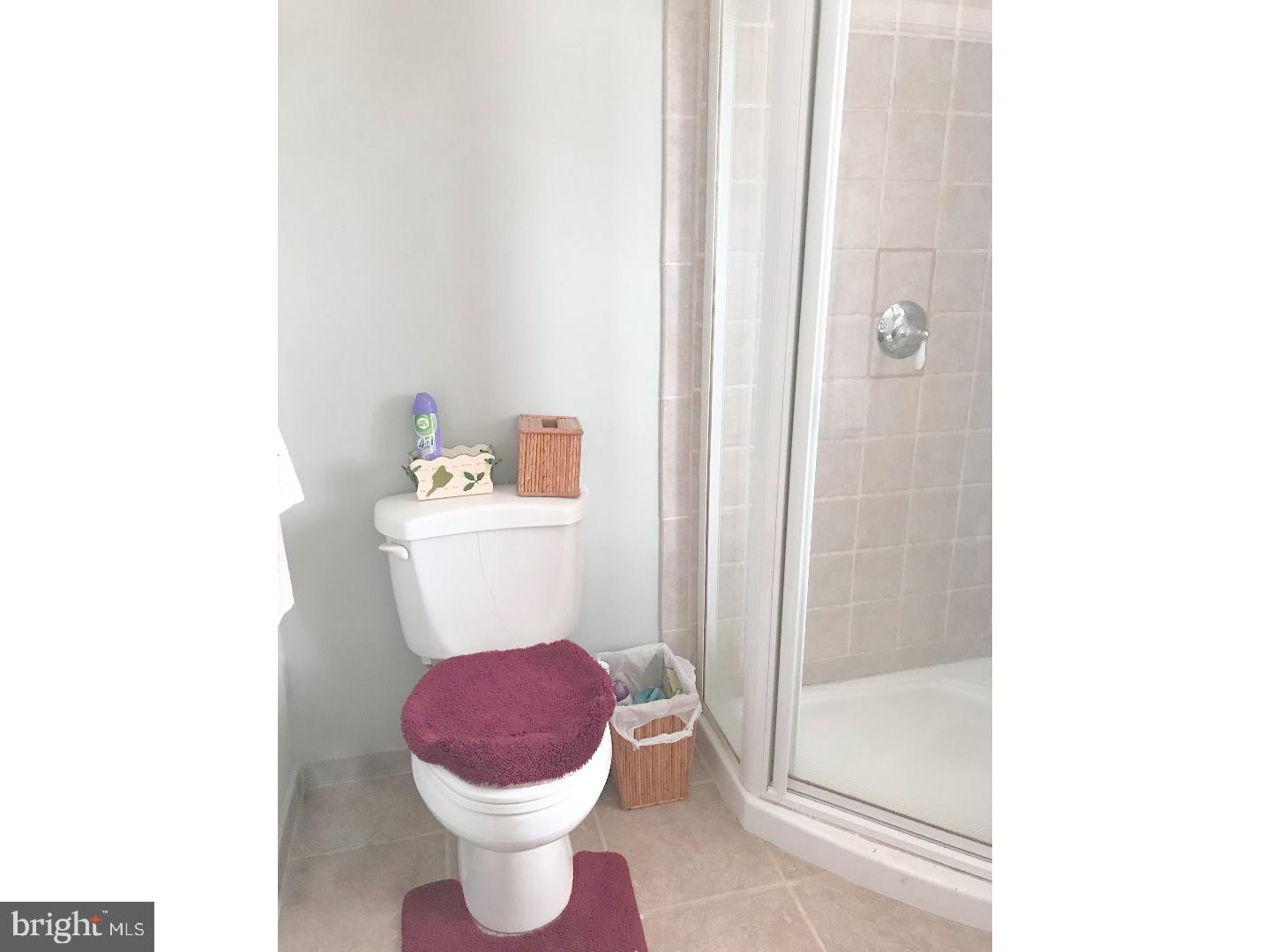 2000 Welsh Road Philadelphia, PA 19115 - Photo 20 of 23 Bathroom