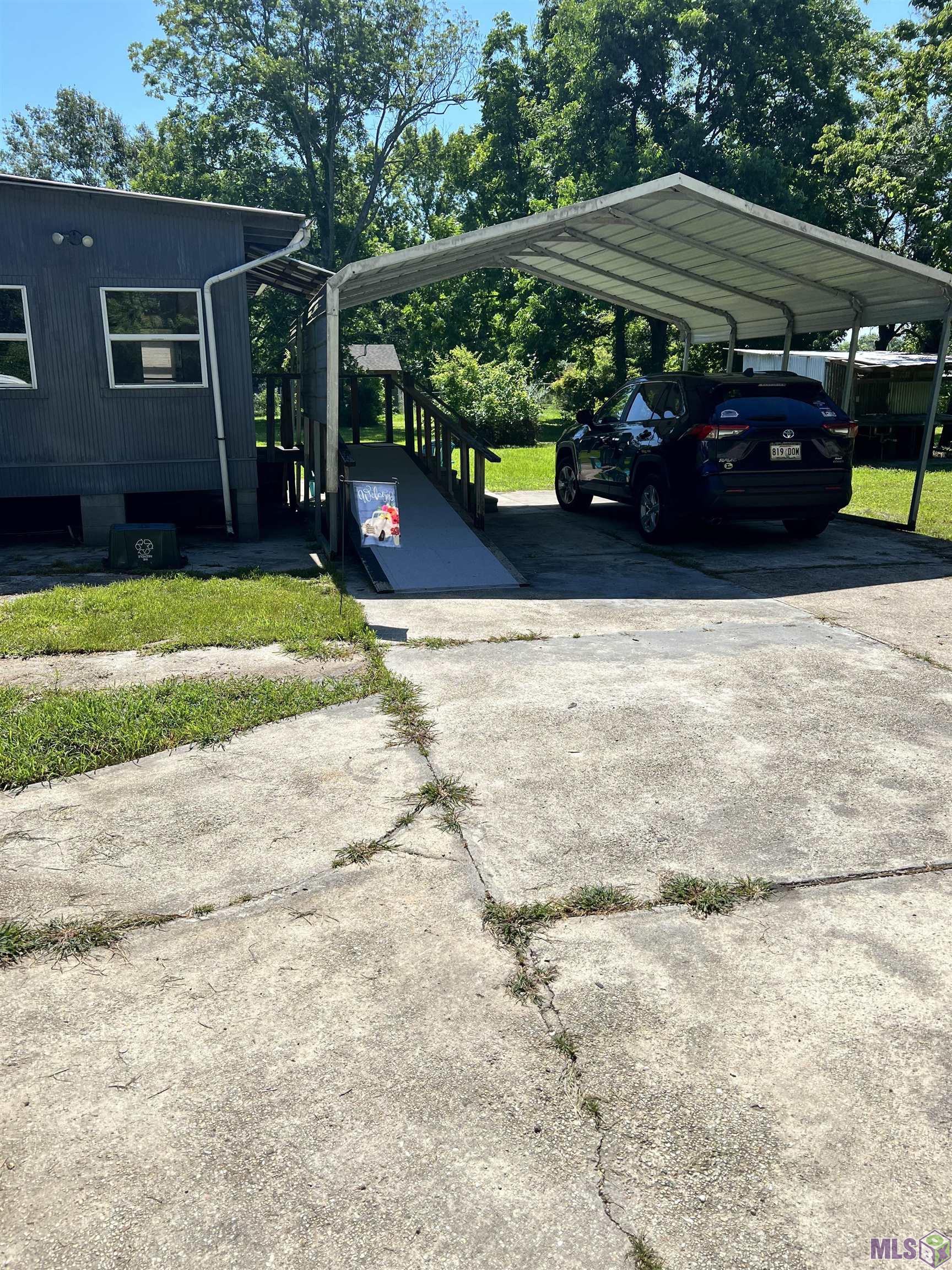 631 Tobey Road Gonzales, LA 70737 - Photo 32 of 36 Wheelchair Accessible