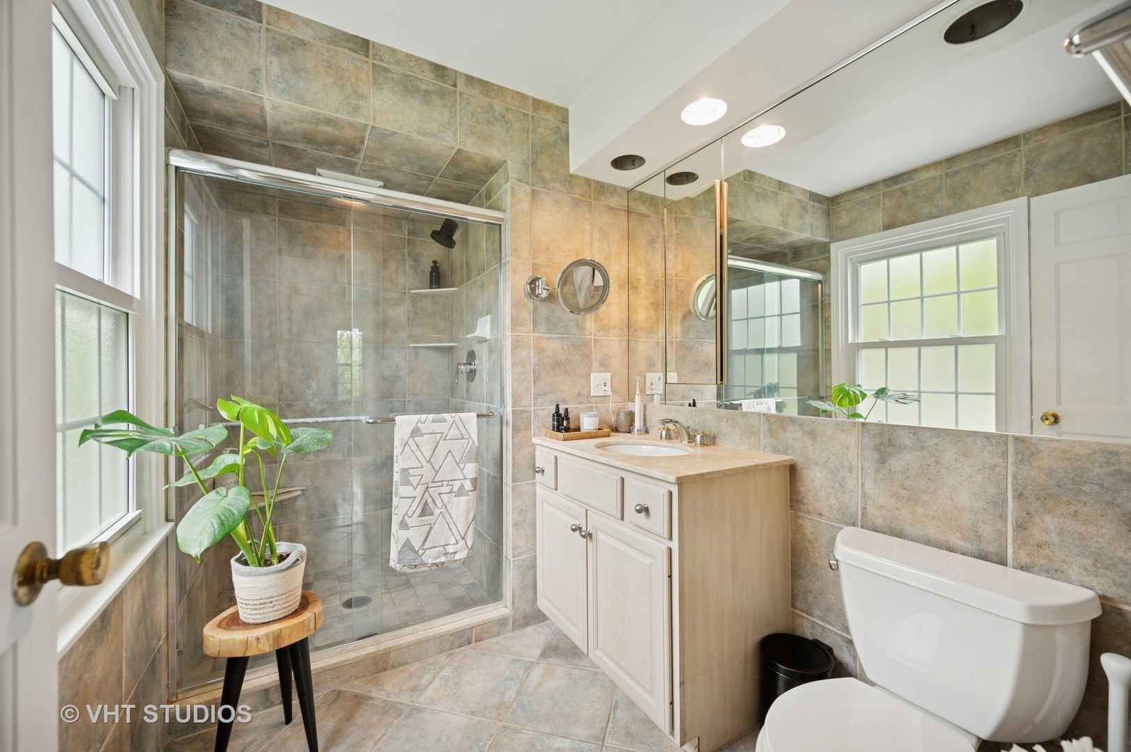 535 Shannon Road Deerfield, IL 60015 - Photo 18 of 52 Gallery Image 18