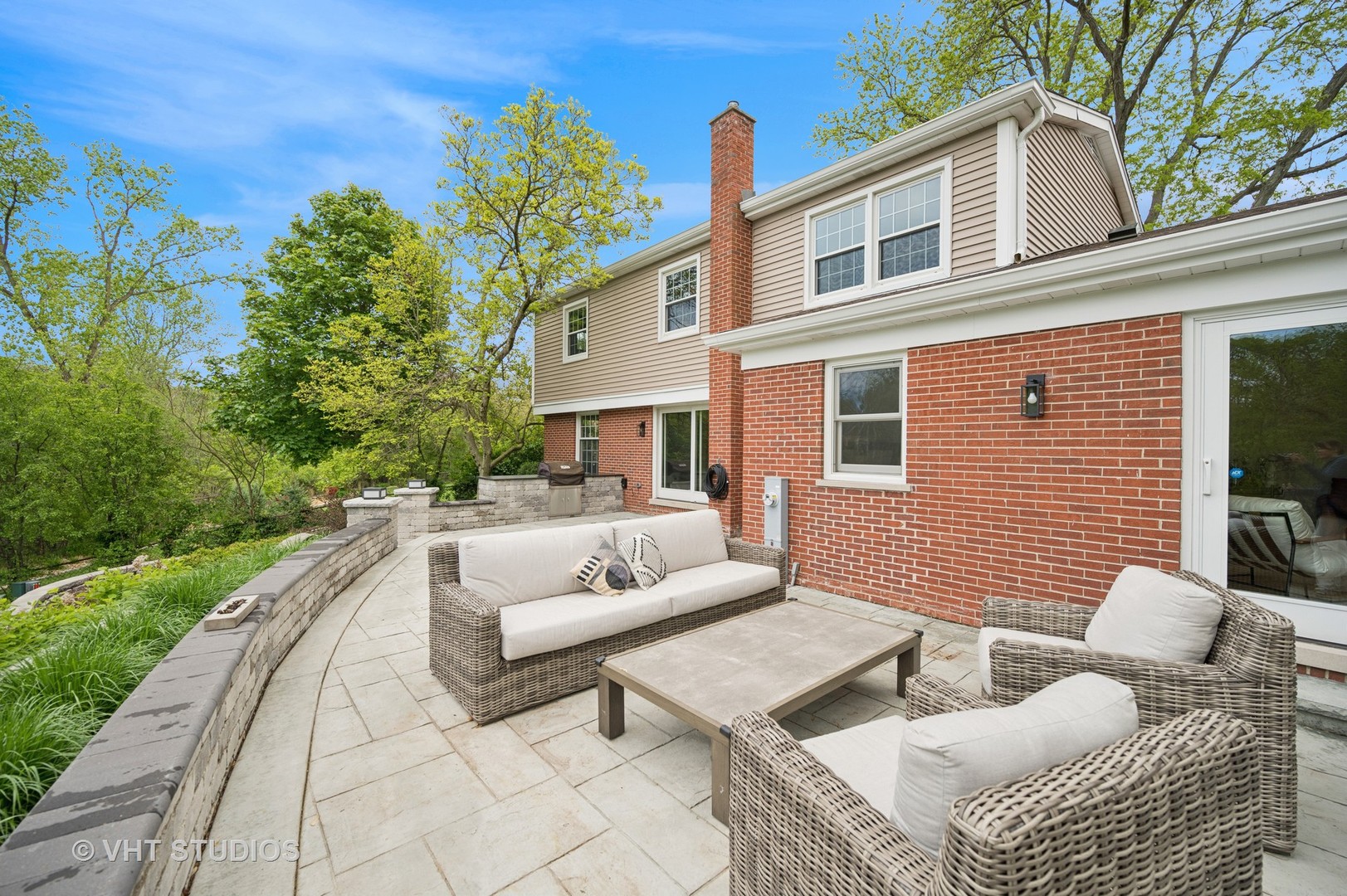 535 Shannon Road Deerfield, IL 60015 - Photo 27 of 52 Gallery Image 27
