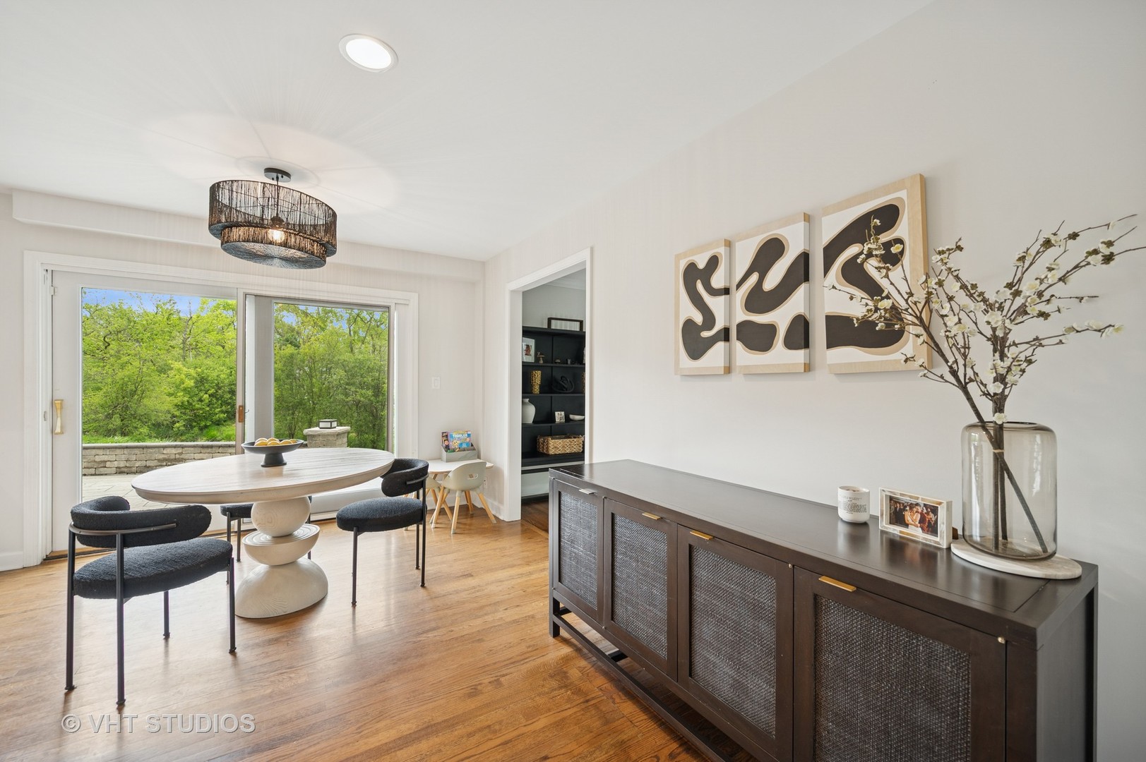 535 Shannon Road Deerfield, IL 60015 - Photo 10 of 52 Gallery Image 10