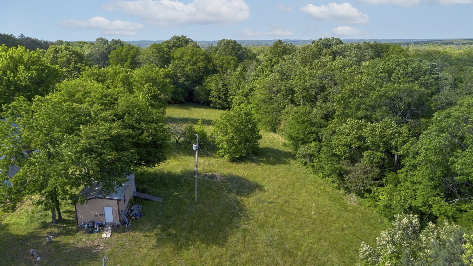 391 Gunson Ridge Road Cumberland City, TN 37050 - Photo 30 of 43 Gallery Image 30