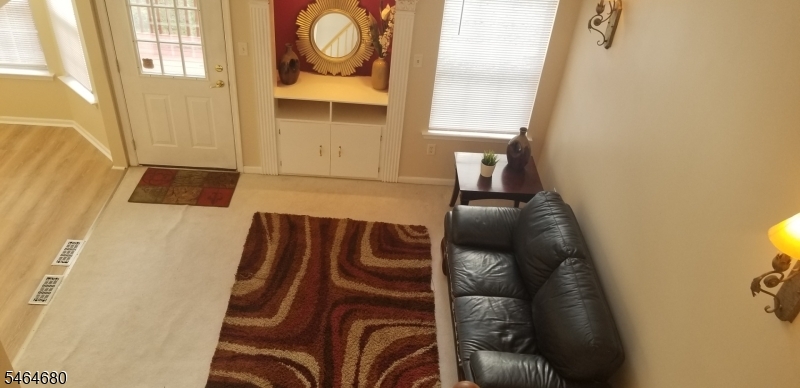 327 Hawthorne Road North Brunswick, NJ 08902 - Photo 12 of 24 Gallery Image 12