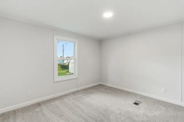 $149,900 | 41 Longmeadow Drive, Concord, NH 03301