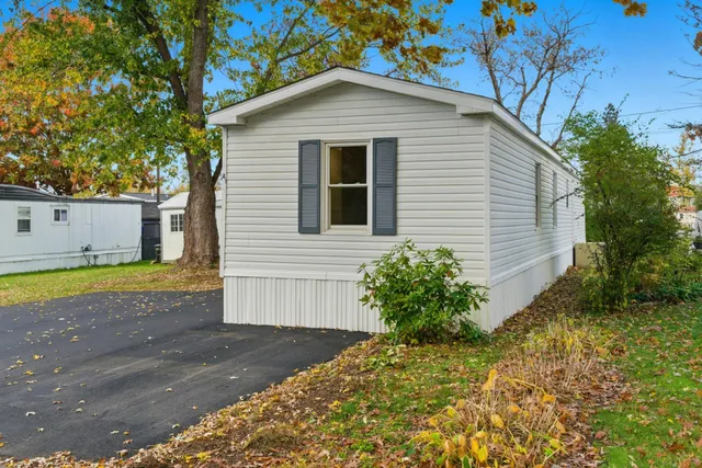 $149,900 | 41 Longmeadow Drive, Concord, NH 03301