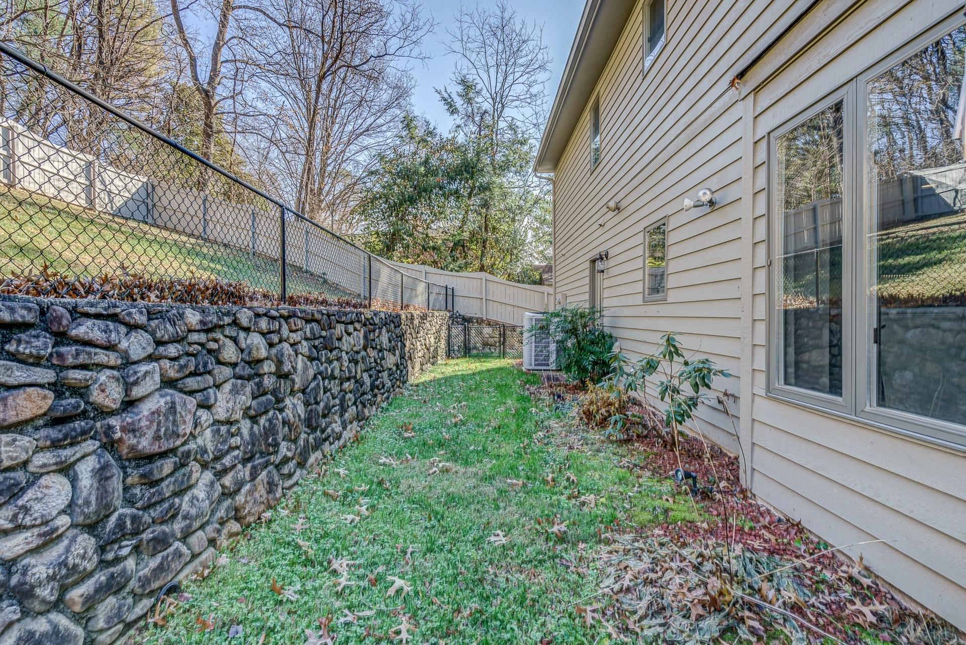 708 Beech Road Salem, VA 24153 - Photo 38 of 44 036-334589-708 Beech Road 036_8462981