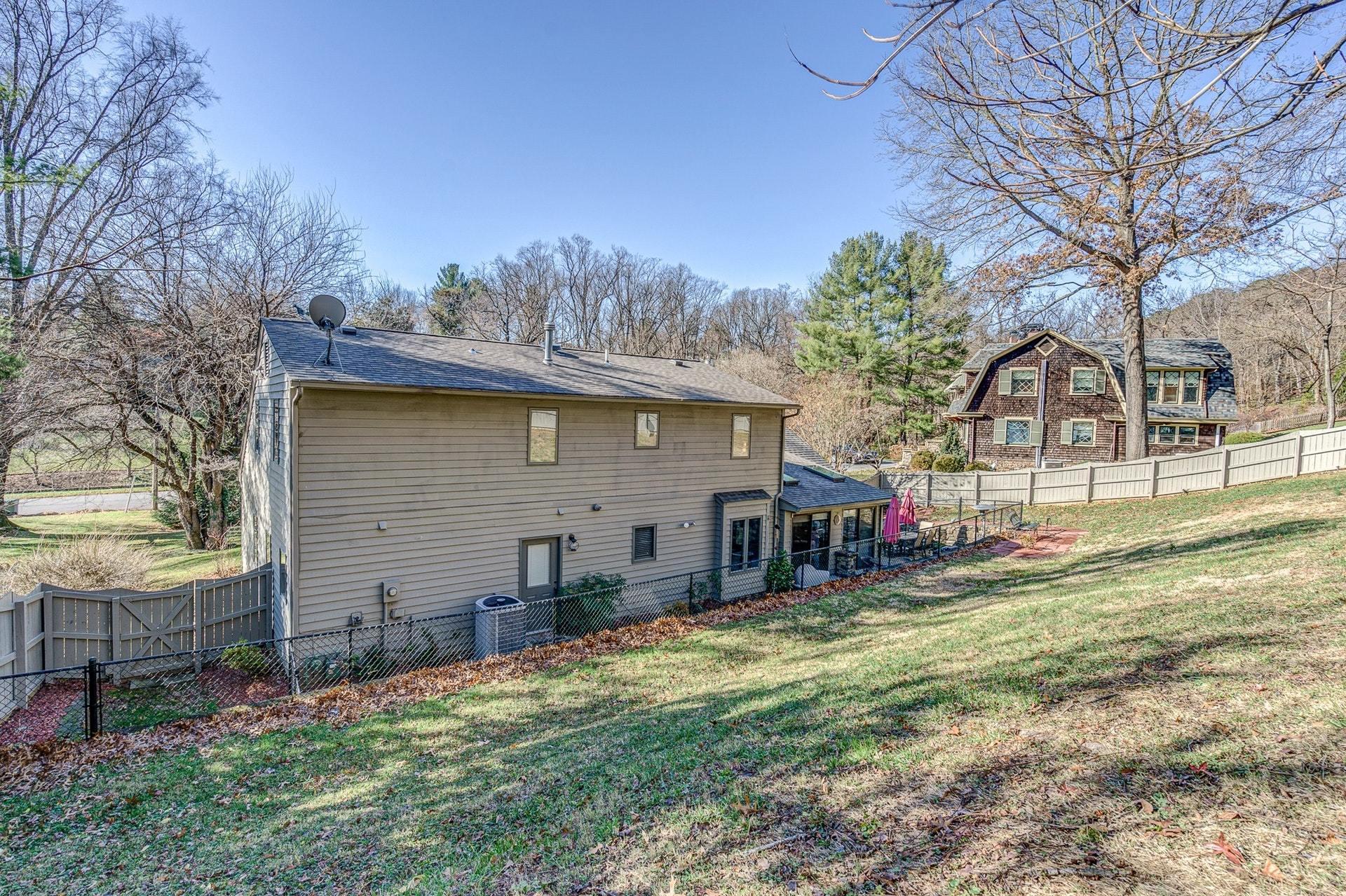 708 Beech Road Salem, VA 24153 - Photo 41 of 44 039-334589-708 Beech Road 039_8462984
