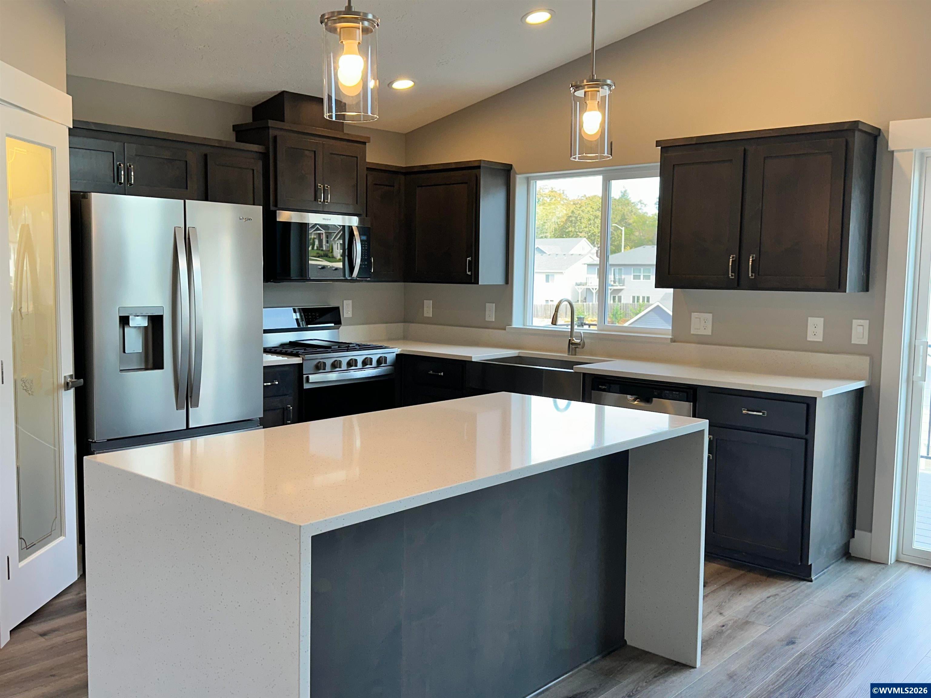 5666 Jeremy Vly Road Southeast Salem, OR 97306 - Photo 8 of 26 Gallery Image 8