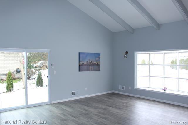 16543 Riverside Street Livonia, MI 48154 - Photo 6 of 33 Gallery Image 6