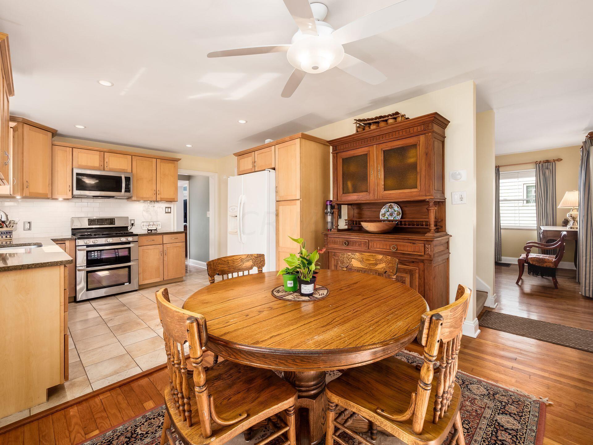 2863 Bryden Road Columbus, OH 43209 - Photo 20 of 57 Dining Room