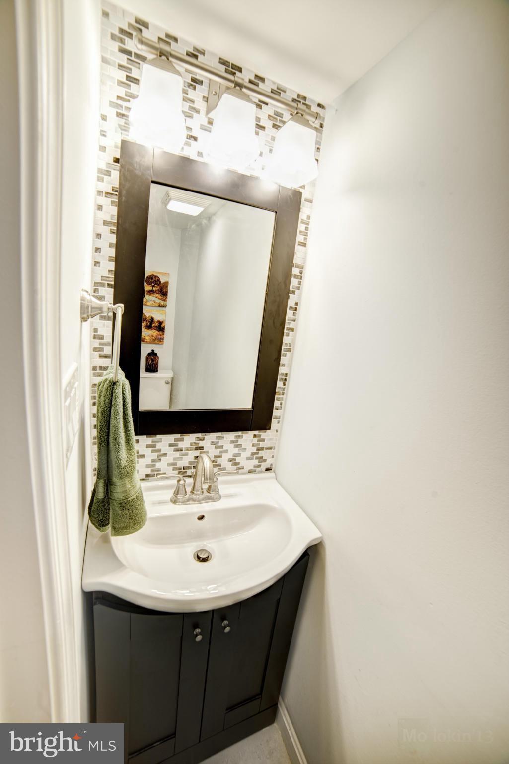 3604 Rexmere Road Baltimore, MD 21218 - Photo 22 of 25 Bath
