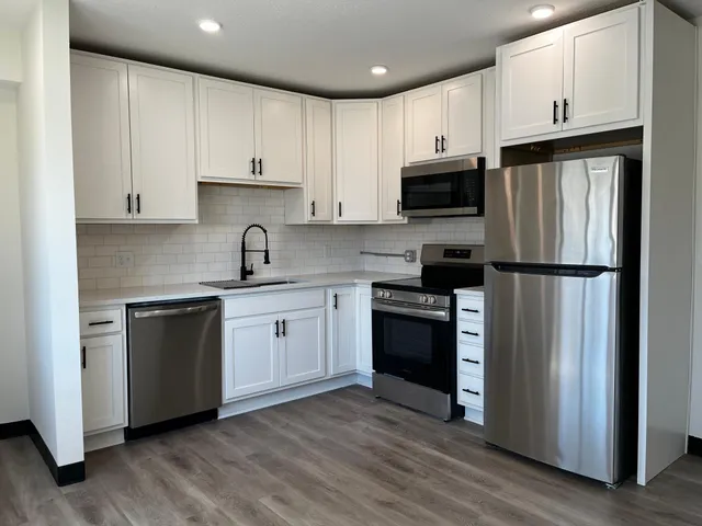 $1,350,000 | 480 8th Street, Red Wing, MN 55066