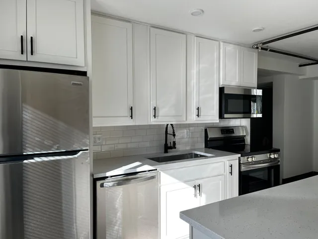 $1,350,000 | 480 8th Street, Red Wing, MN 55066