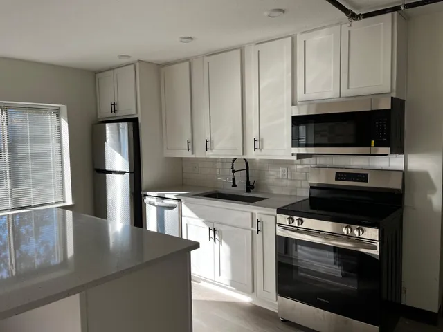 $1,350,000 | 480 8th Street, Red Wing, MN 55066