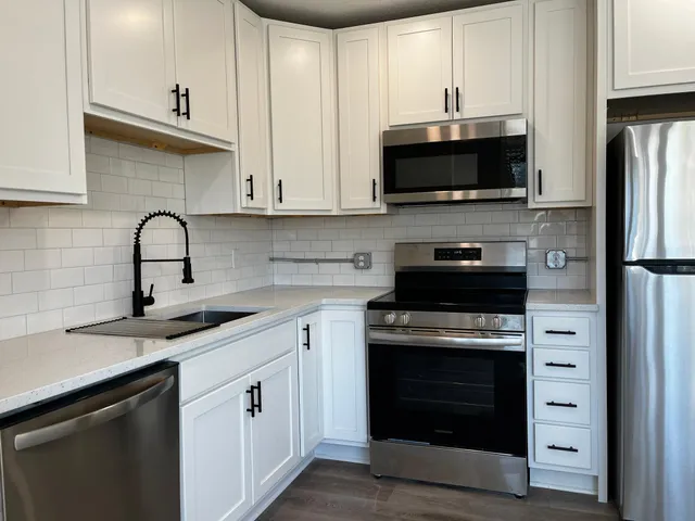 $1,350,000 | 480 8th Street, Red Wing, MN 55066