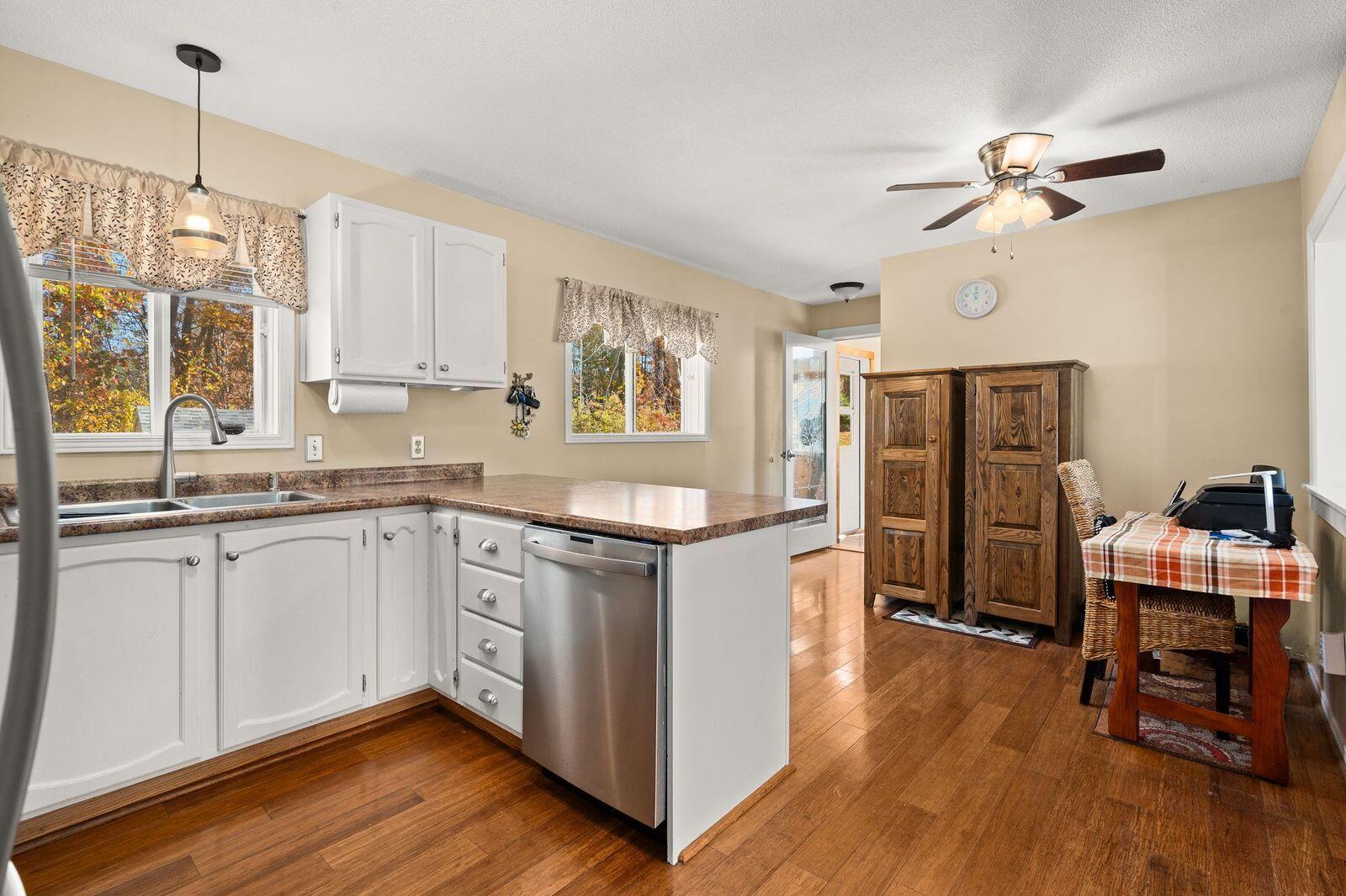 17 Gunnison Road York, ME 03909 - Photo 16 of 35 17G#19