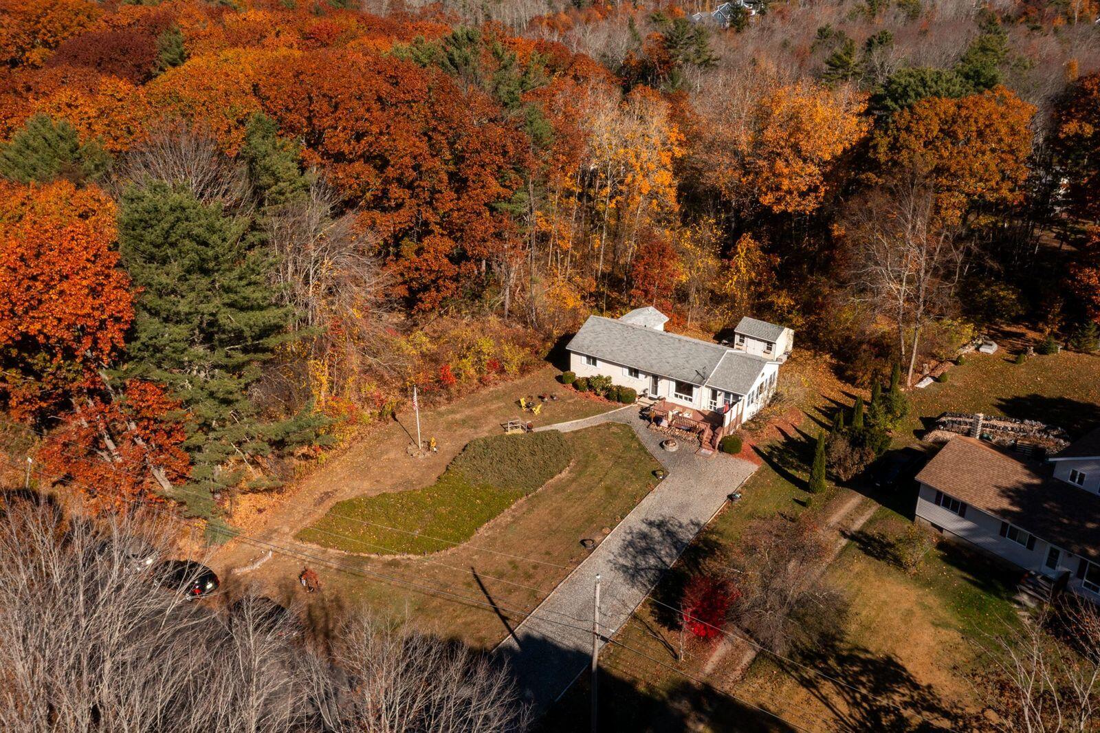 17 Gunnison Road York, ME 03909 - Photo 3 of 35 17G#38