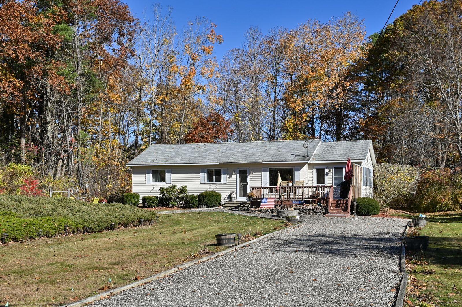 17 Gunnison Road York, ME 03909 - Photo 6 of 35 17G#8I